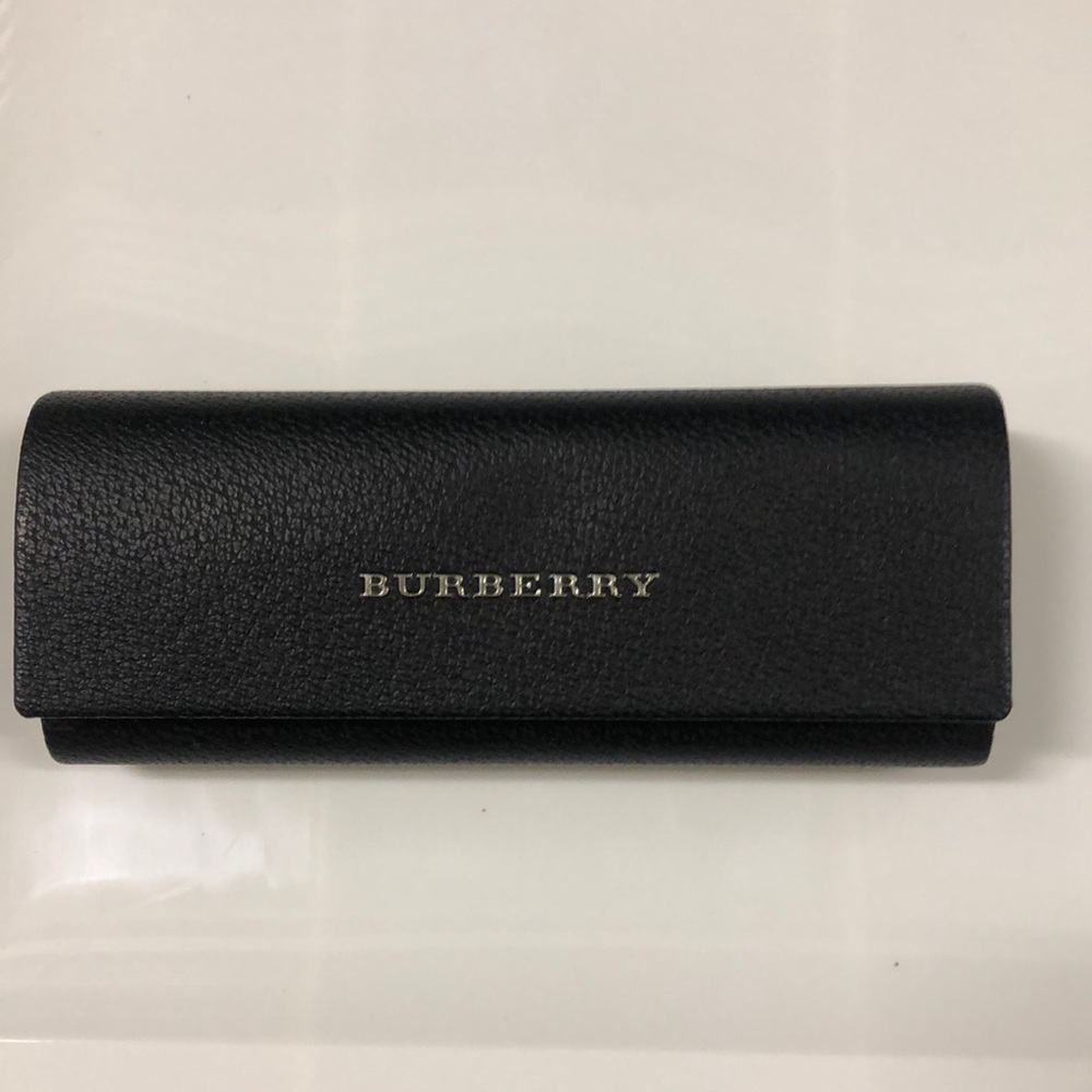 BURBERRY sunglasses case